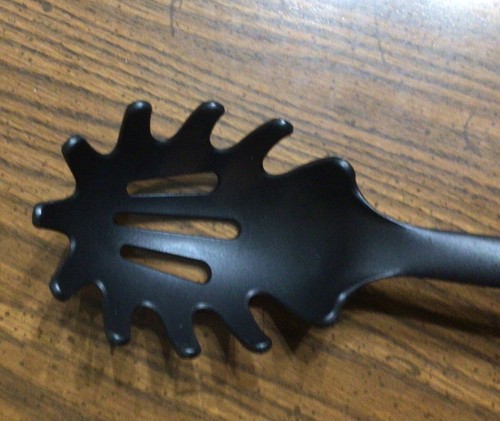 Hamilton Beach Pasta Spaghetti Fork Black Nylon 13.5” Long EUC - Picture 2 of 7