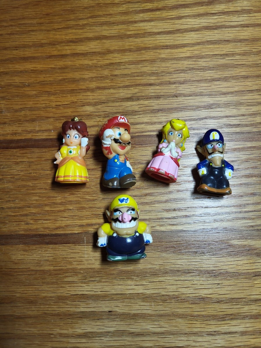 SUPER MARIO PARTY Finger Puppet Figures Vintage 2005 Rare Nintendo