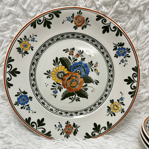 Villeroy & Boch Alt Amsterdam Porcelain Dinner Plate, Salad Plate&Sauce Bowl Set - Picture 5 of 8