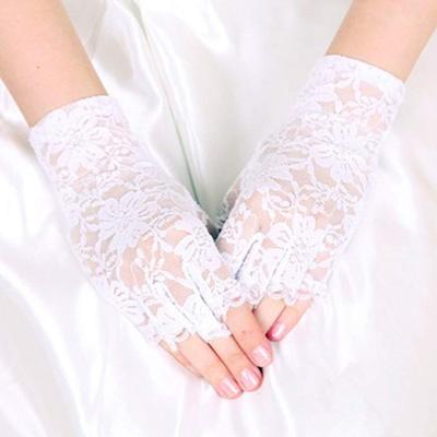 Sexy Women Ladies Lace Half Finger Mittens Fingerless Wedding