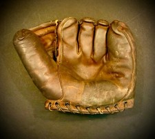Antique Vintage Wilson Ball Hawk Baseball Glove Roy McMillan A2960 1950's
