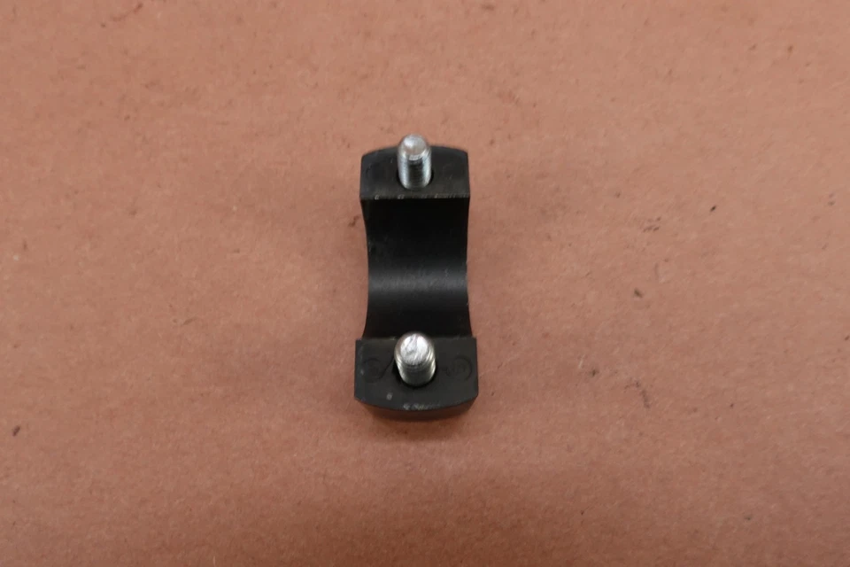 HONDA Shadow Phantom VT750 C2B 2010-2014 embrague percha soporte abrazadera de montaje Foto 3 de 4