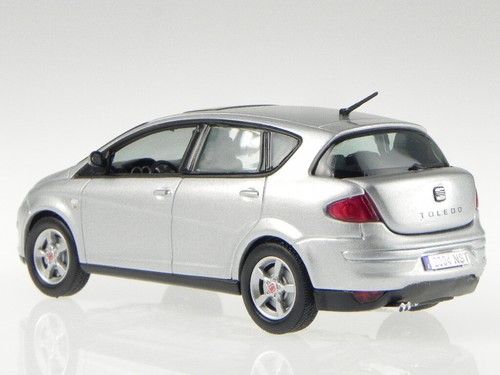 Seat Toledo 3. Generation 2008 Stylance TDI luna gris coche en miniatura 1/43 - Imagen 3 de 4
