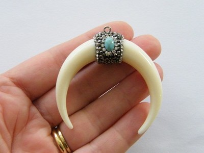 1 Mondsichel Doppelhorn Strass Charm Harz cremeweiß Ton M105