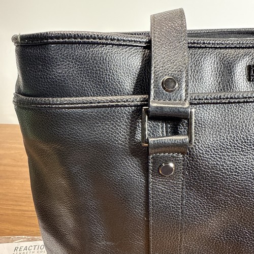 Bolso de Mano Kenneth Cole de Cuero Negro. Buen estado. Grande. - Imagen 3 de 14