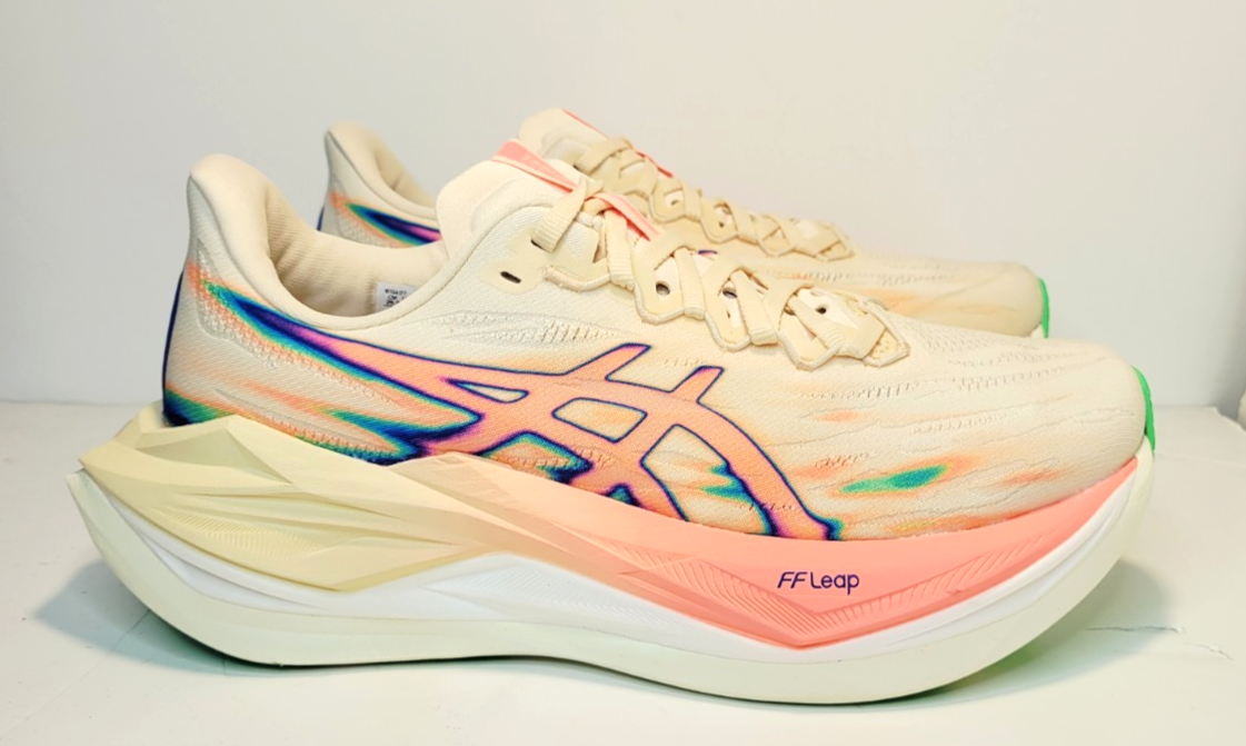 Asics Superblast 3 Men's Size 7.5 Women's Size 9 Performance