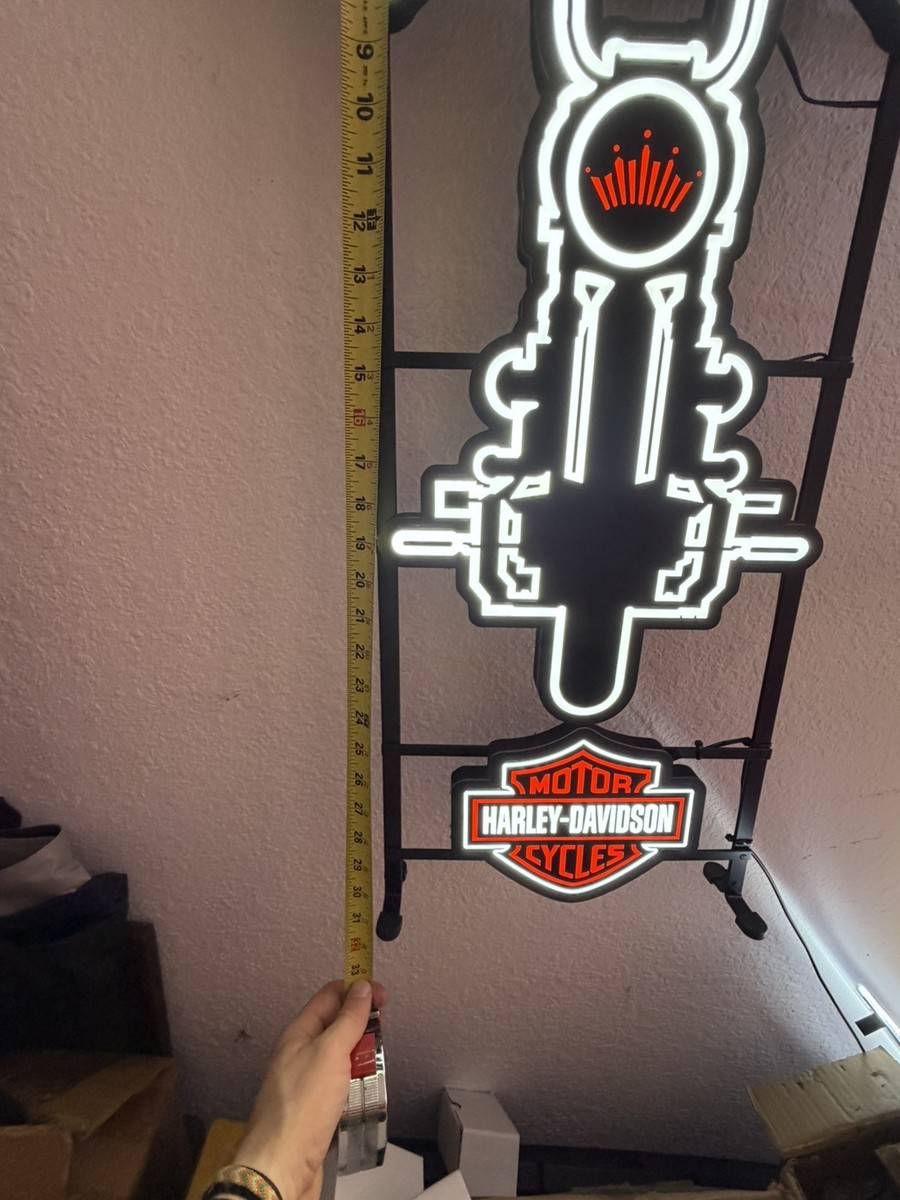 VTG　 Budweiser バドワイザー　 クライドデールチーム　バーライト BUDWEISER HARLEY-DAVIDSON MOTORCYCLE LED BAR LIGHT MAN CAVE