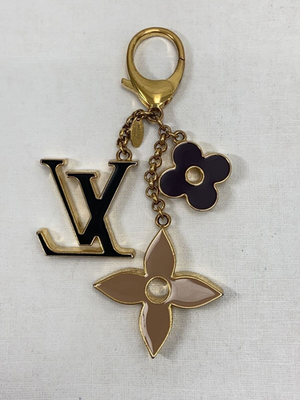 Louis Vuitton Bag Charm Fleur de Monogram Gold Tone M67119