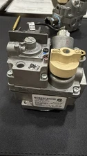 OEM Robertshaw Natural Gas Valve Replaces 700-519 7000BMVR-4B5-741-4C6 4B57414C6