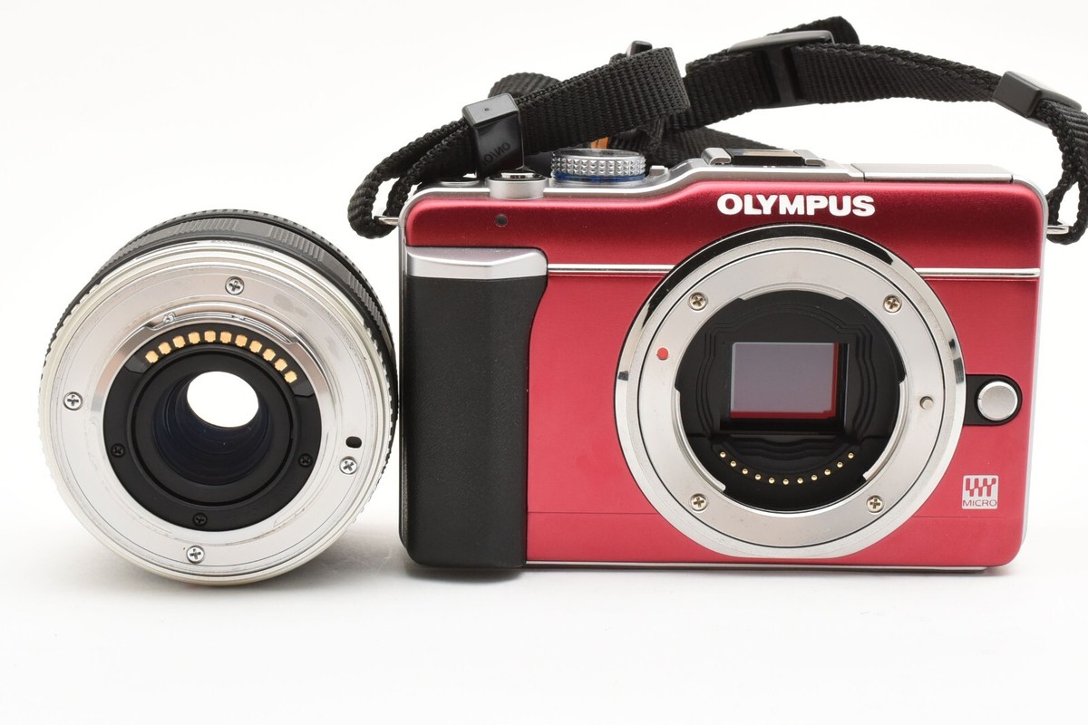 デジタル一眼 OLYMPUS PEN e-pl1(red) Olympus PEN E-PL1 Red w/14-42mm f3.5-5.6 Lens, VF-1, FL-300R