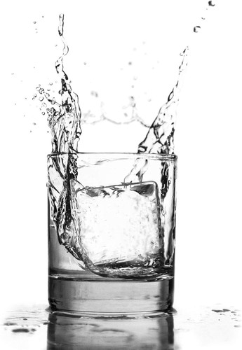 Clear Ice Maker - Whiskey Ice Cubes Mold - Crystal Clear, Dilution-Free, Dire... - Picture 4 of 7