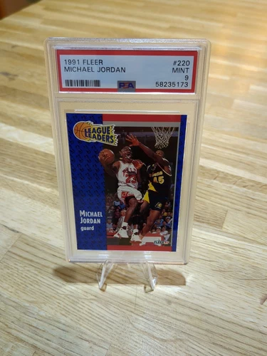 Michael Jordan NBA Trading Card Fleer 1991 Chicago Bulls PSA 9 #220