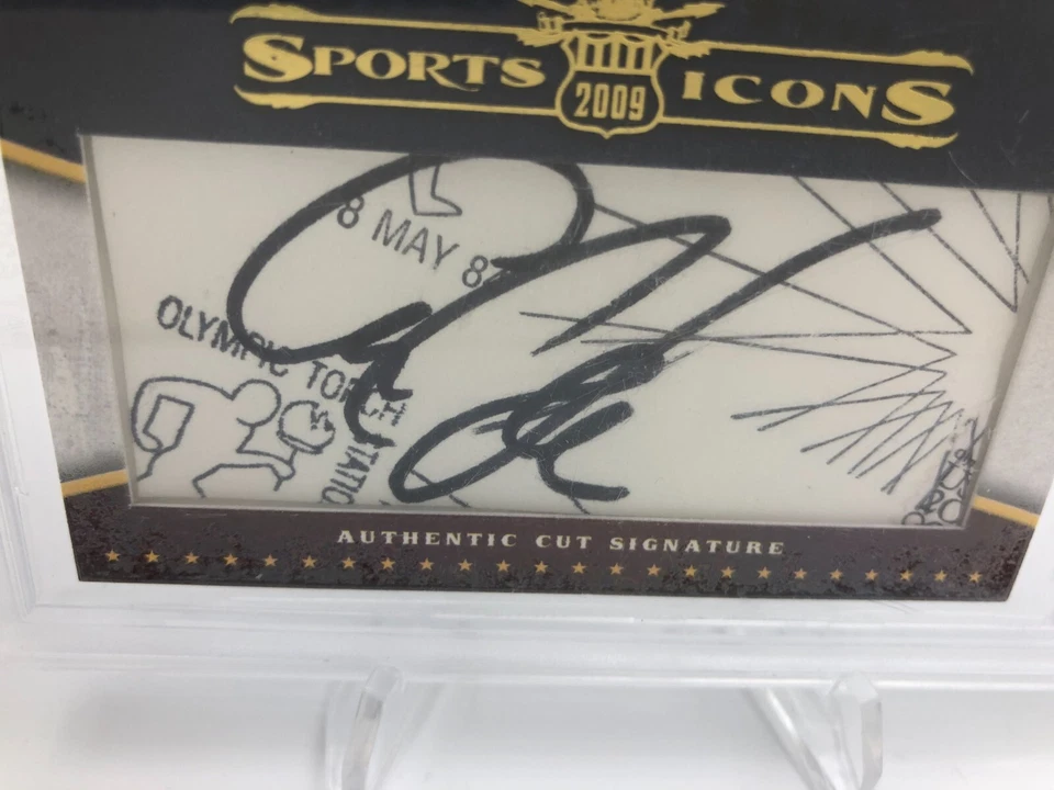 CARL LEWIS RARE AUTO Card 2009 Razor CUT SIGNATURE Icons USA OLYMPIC GOLD MEDAL - Image 2 of 4