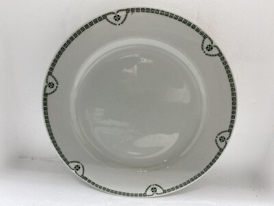 Vintage Jackson Vitrified Restaurant Ware 9'' Dinner Plate Green Trim