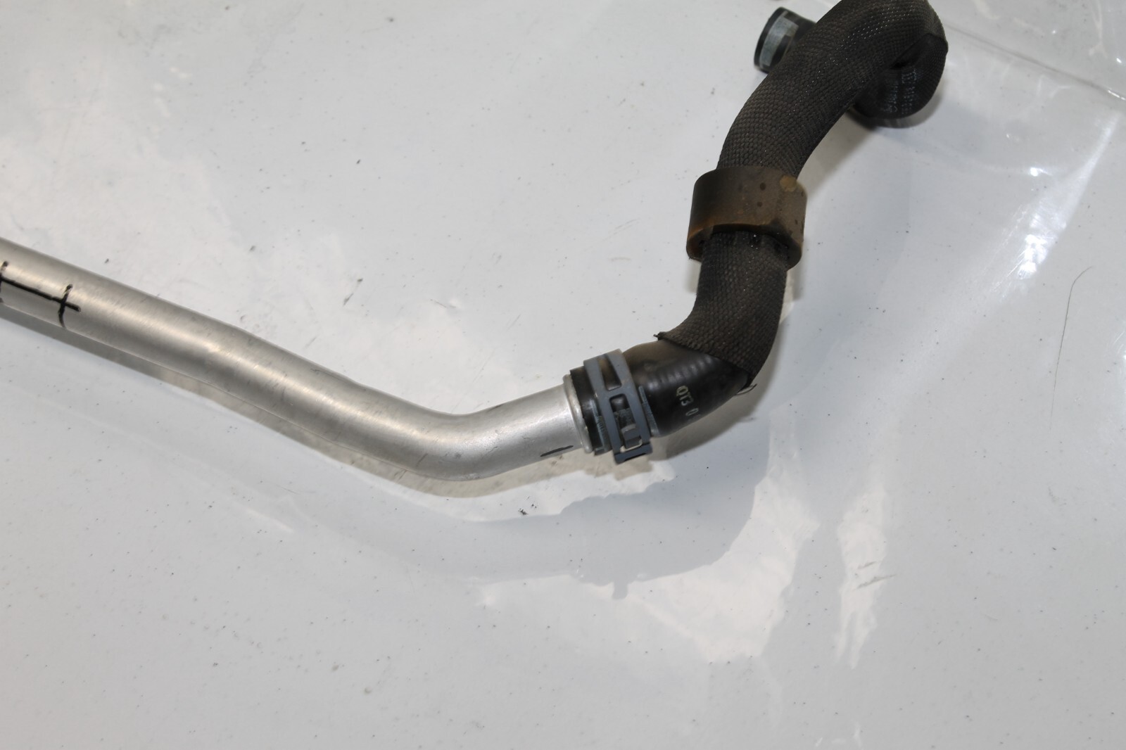 15-20 LAMBORGHINI HURACAN SMALL ALUMINUM COOLANT PASSAGE HARD PIPE 4SO819270