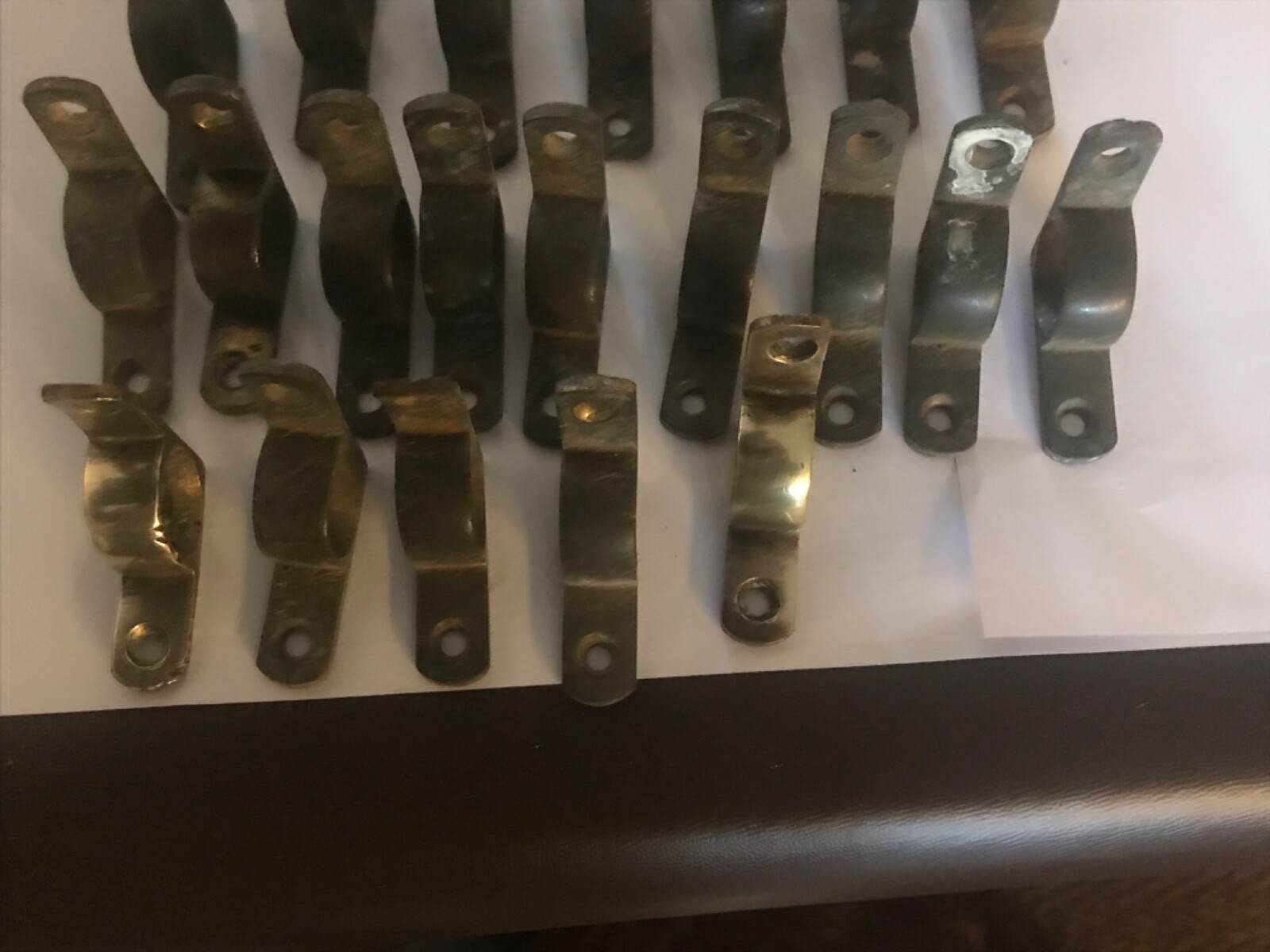 32 Antique BRASS STAIR ROD BRACKETS With 15 mm Round Hole eBay