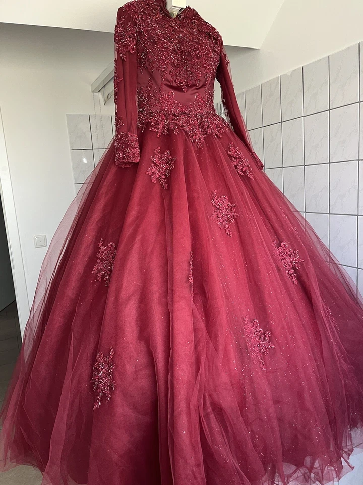 Hijab Brautkleid Weinrot für hennaabend - Bild 2 von 4