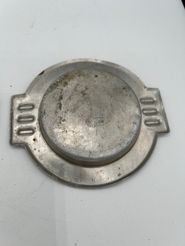 Lot of 3 VINTAGE Tin Cafe Truck Stop Ashtrays / Kansas Oklahoma Iowa - Picture 7 of 7