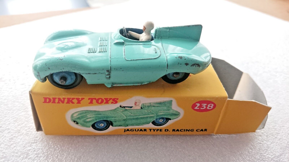 Vintage Dinky Toys 238 Jaguar D Type Racing Car Turquiose Used