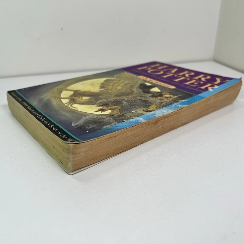 Harry Potter Prisoner Of Azkaban 1st Edition 1st Print Errors  Bloomsbury 1999 - Image 4 of 4