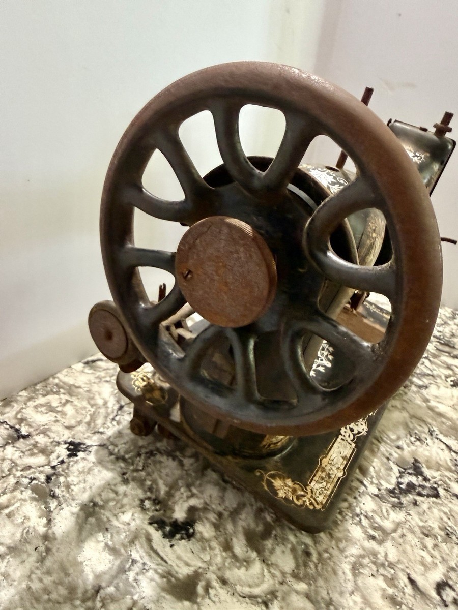 Late 1800's Singer Sewing Machine Treadle Head AS SHOWN | eBay