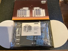 Marklin spur z scale/gauge. 2 High Rise Apartments Kit.