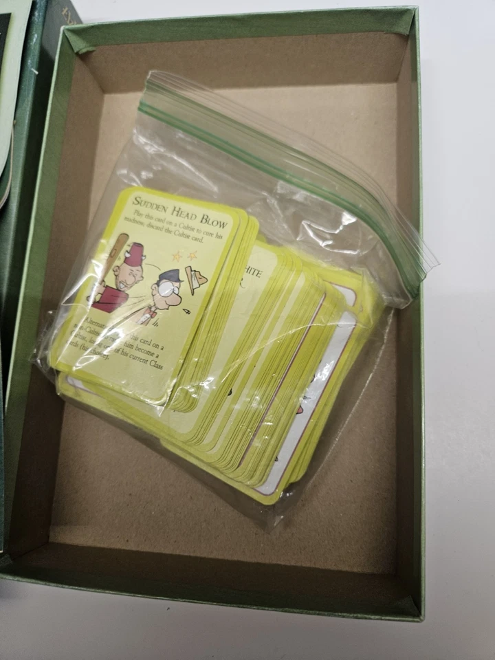 Munchkin CTHULHU Card Game Steve Jackson Games Kill Monsters Steal Stab Go Mad! - Image 3 of 4