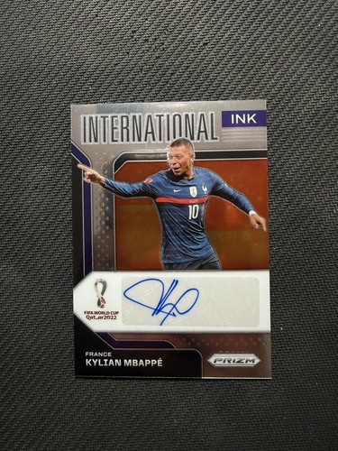 Kylian Mbappe 2022 Panini Prizm World Cup International Ink Autograph card