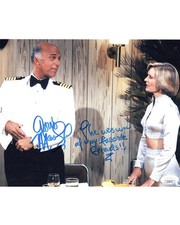 Gavin MacLeod signed 8x10 Photo Captain Merrill Stubing The Love Boat