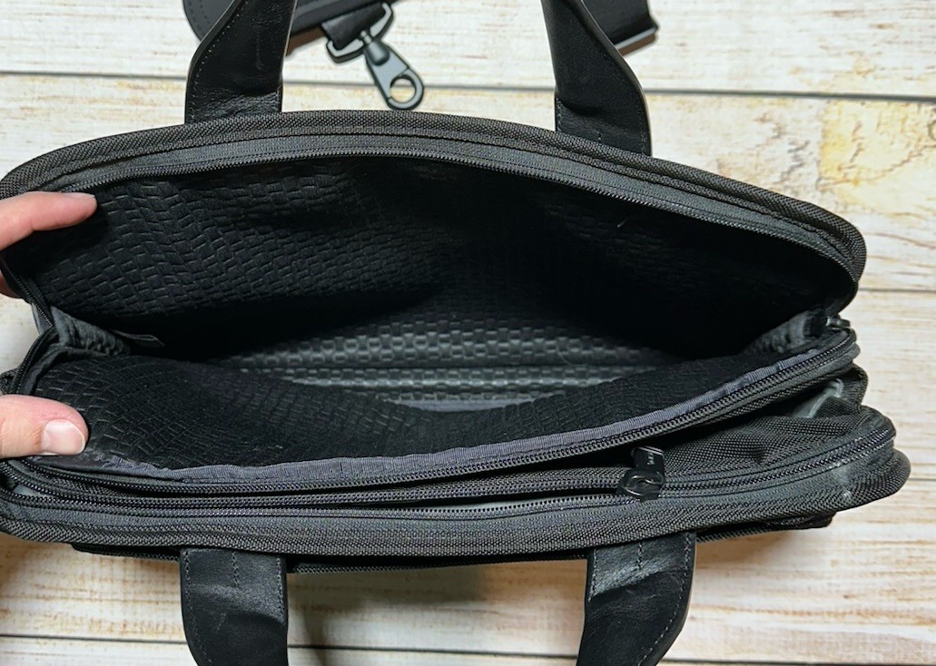 Tumi  Black Nylon Soft Shell Laptop Briefcase Messenger Bag image 4