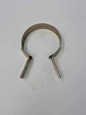 Edelstahl Rohrschelle / Halterung für Schornsteinrohre / Wasserrohre 4'' Durchmesser