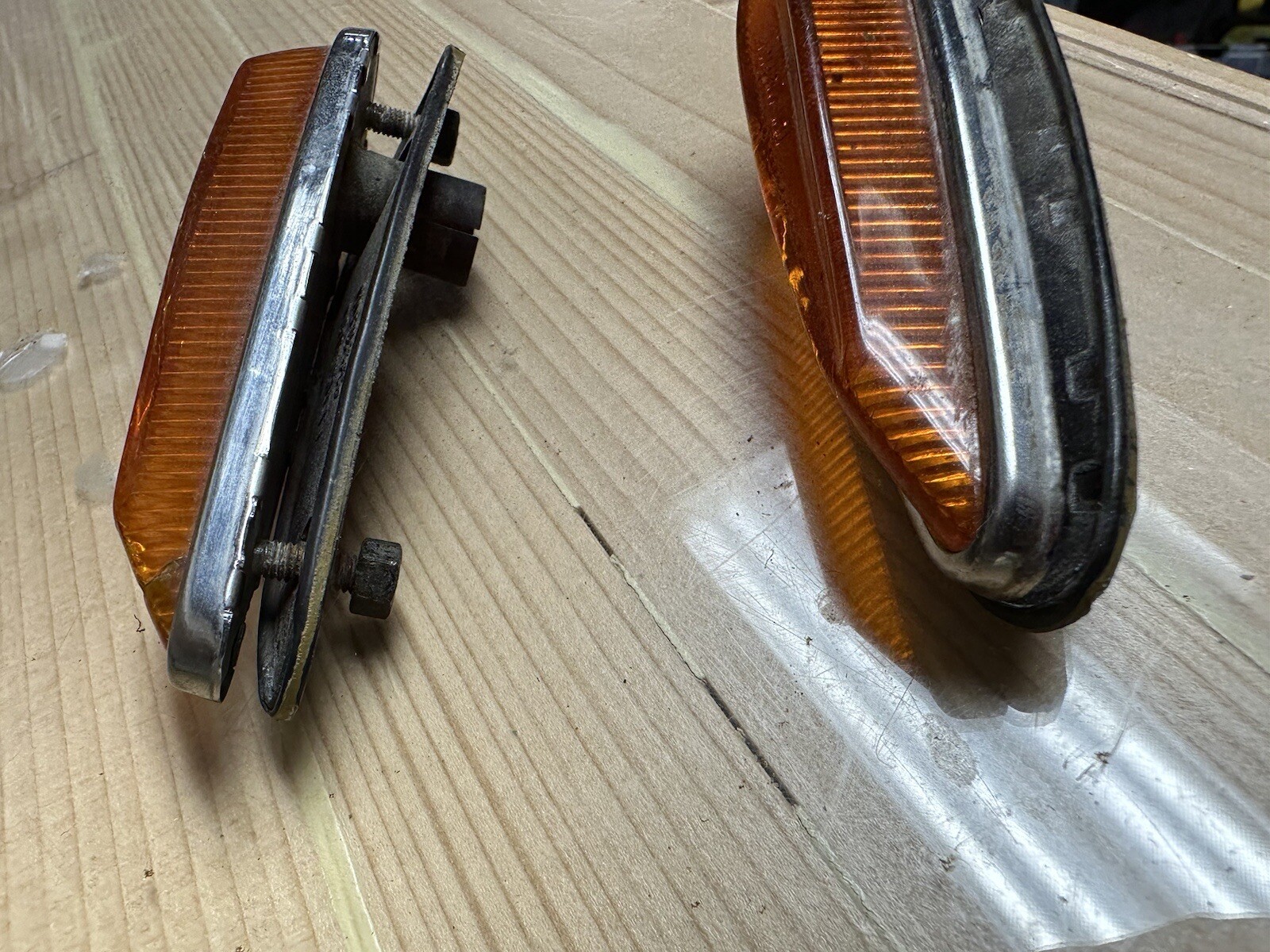 OEM RARE Pair Altissimo Indicator Marker light Ferrari Lancia Maserati Lambo