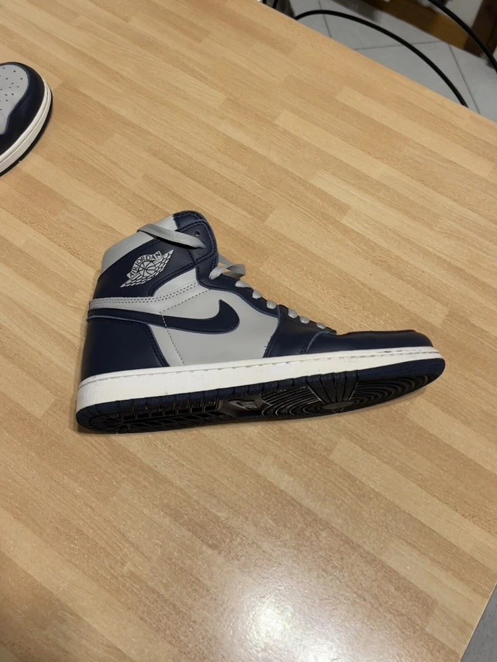 Nike Air Jordan 1 Retro High '85 OG, foto 2 di 5