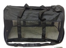 Petmate Soft Sided Kennel Cab up to 15 lbs Size 21"L x 12"W x 12"H Cab Dog  Cat