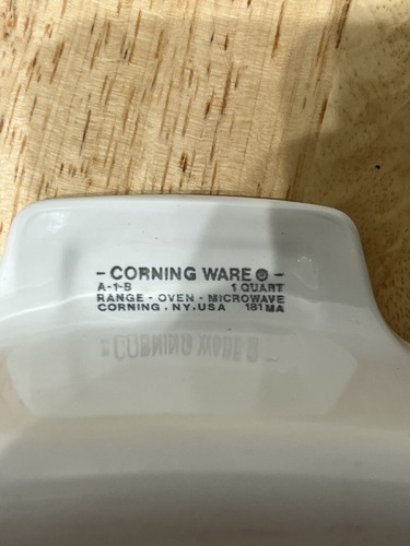 Vintage CorningWare Blue Corn Flour Handle Stamp A-1-B Casserole Cookware READ - Picture 2 of 2