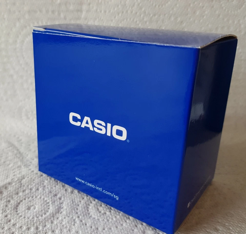 New Genuine Casio F91W digital watch with box RRP$69 water resist Extra Battery! - image 3 of 3