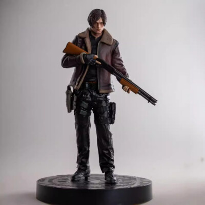 BIOHAZARD Resident Evil 4 Remake Collector's Edition Leon Statue