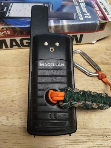 Magellan GPS Blazer 12 Satellite Navigator Pocket Size GPS Hiking Hunting Tested - Picture 3 of 21