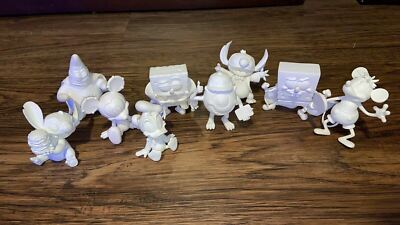 9 Disney Pixar Prototype White Test Shot Figures Lot stitch Mickey Mouse &Viacom