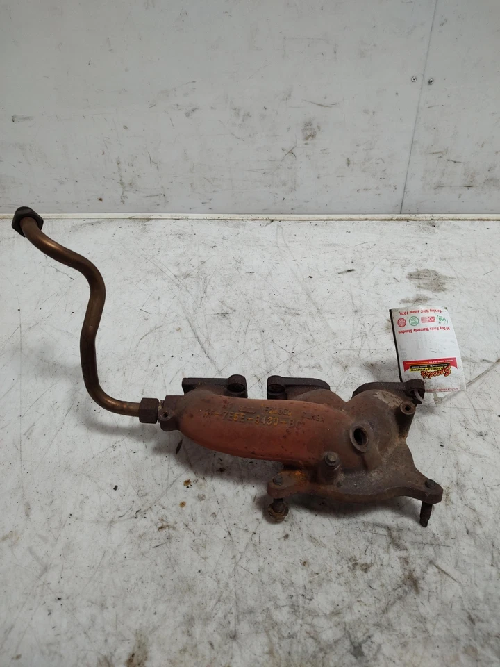 Colector de escape Ford Escape 2009-2012 3,0 L diestro (trasero) OEM 7E5E9430BC Foto 2 de 3