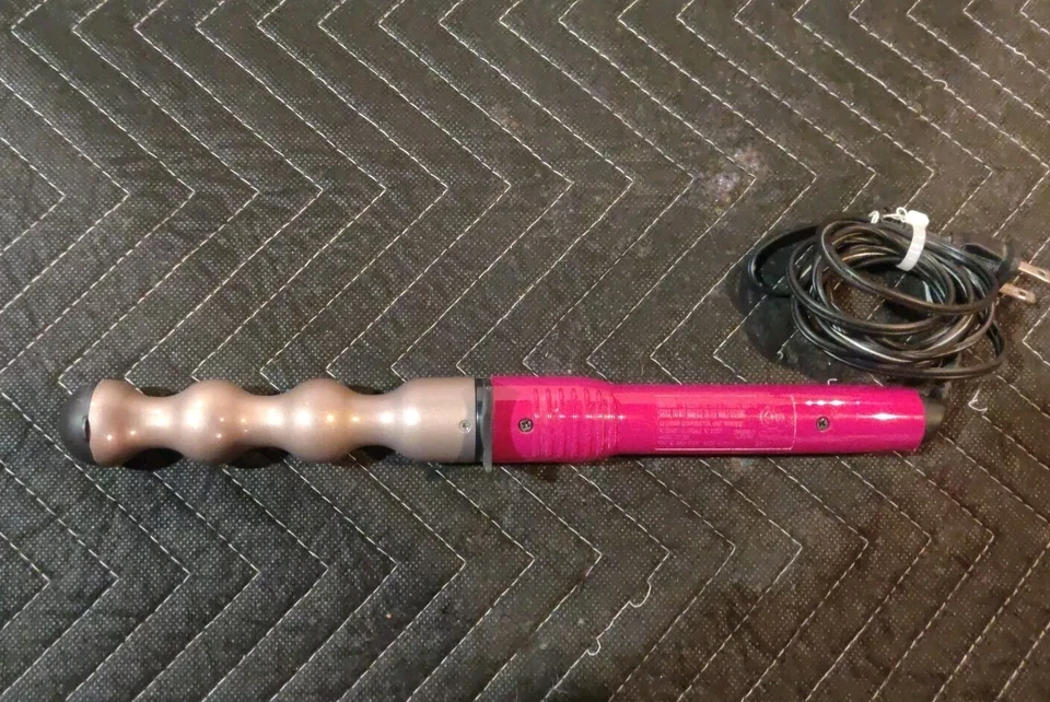 Conair You Textured Waves Styler Curly  Wavy Hair Pink  - Image 2 of 4