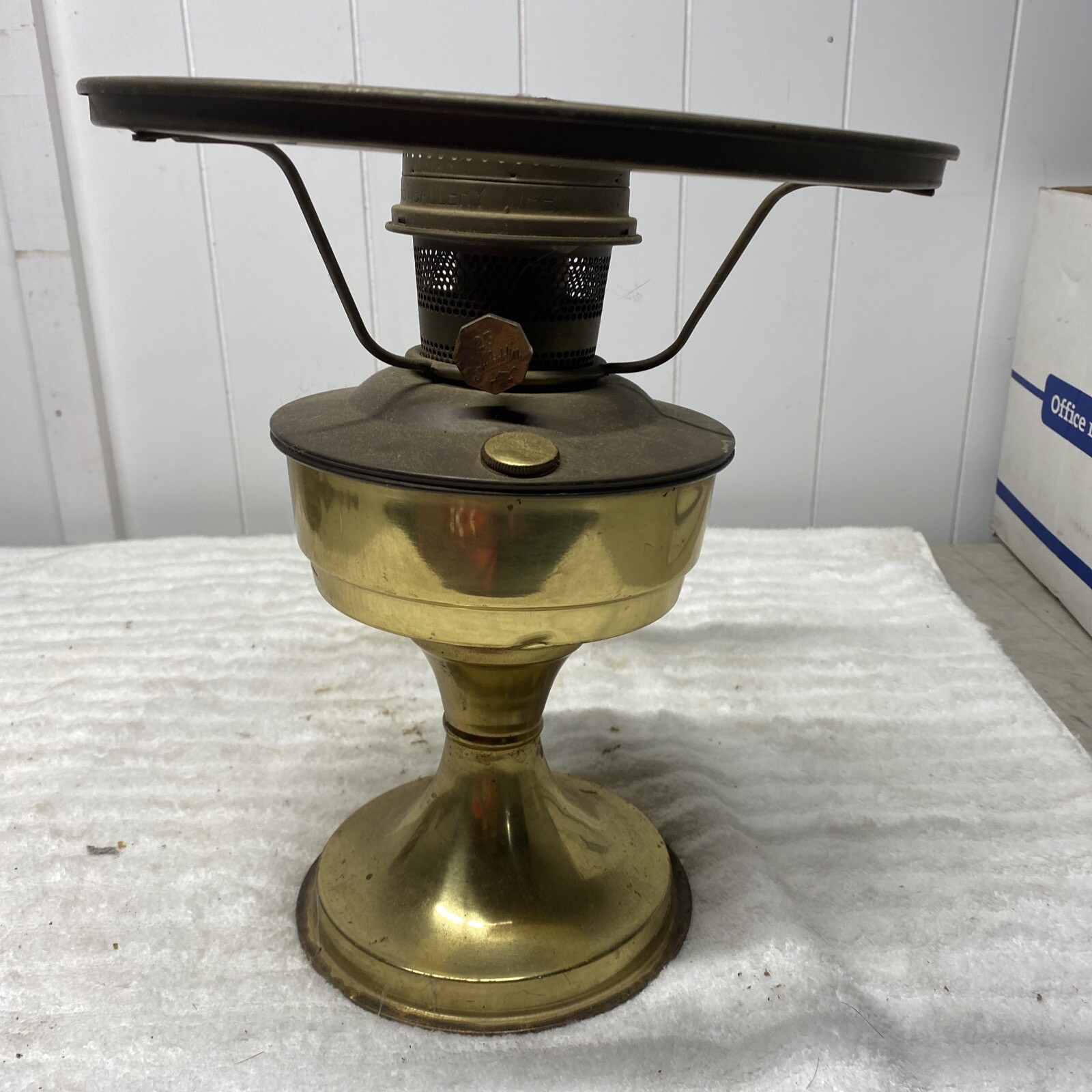 vintage aladdin oil lamp 23 eBay