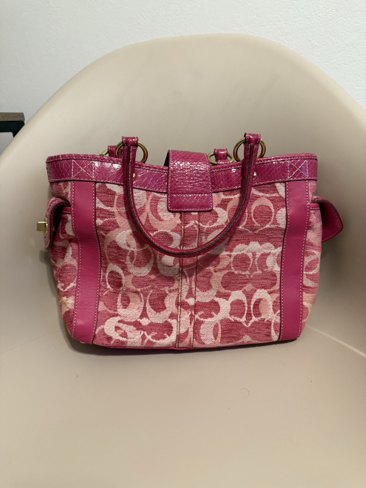 Vintage Y2K Coach Pink Signature Tote Turn Lock- Used - Gem