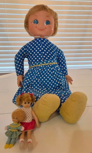 Mattel Vintage 1967 Mrs. Beasley Doll and Family Affair 6" Buffy & Mrs. Beasley