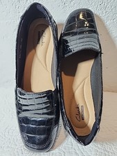 Clarks Collection Women's Black Patent Loafer Size 8.5