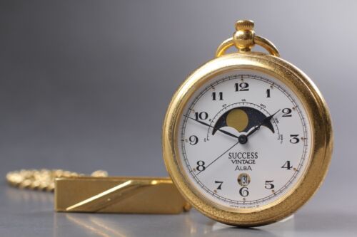 EXC+5* SEIKO ALBA V338-0010 Moon Phase Gold Date 40mm Pocket QZ Watch From JAPAN