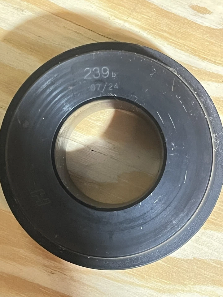 Hunter Bullseye Cones 240,239,238,237 - Image 3 of 4