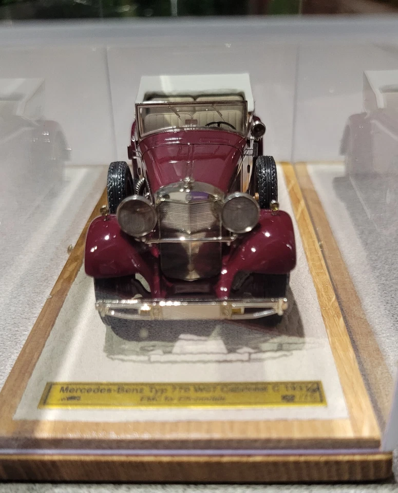 EMC 1/43 1931/1932 Mercedes Benz Typ 770 W07 Cabriolet C Top Down Red #/75 - Image 2 of 4