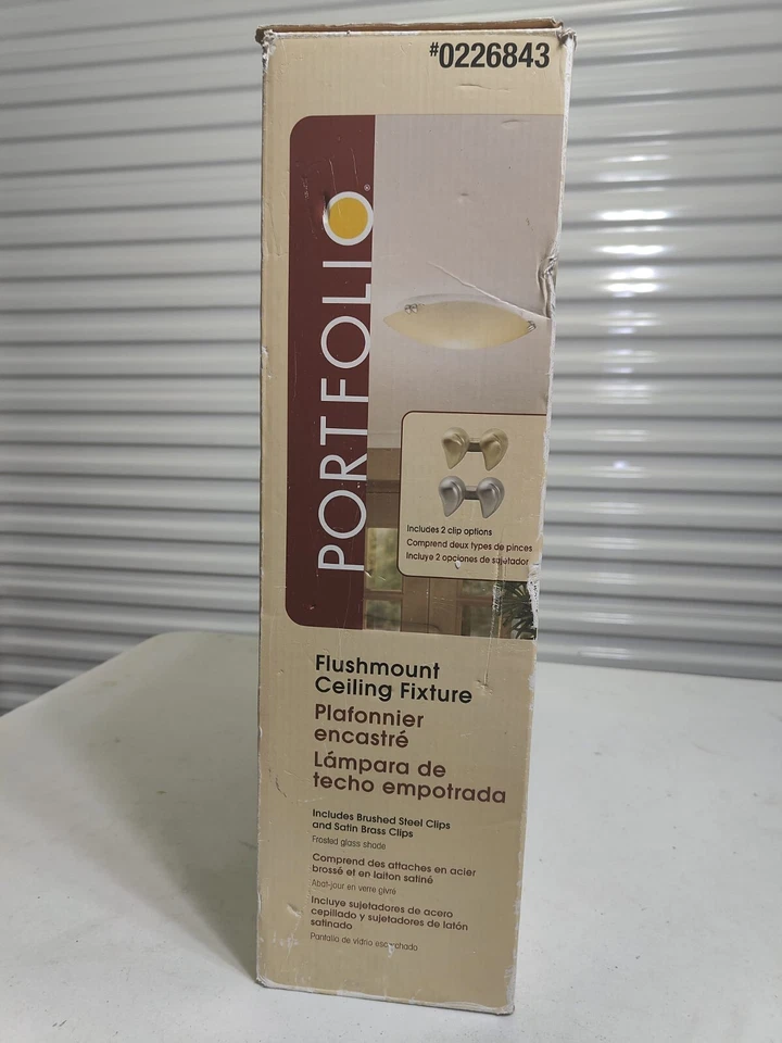 Portfoilio #0228843 flushmount celling fixture - Image 2 of 4