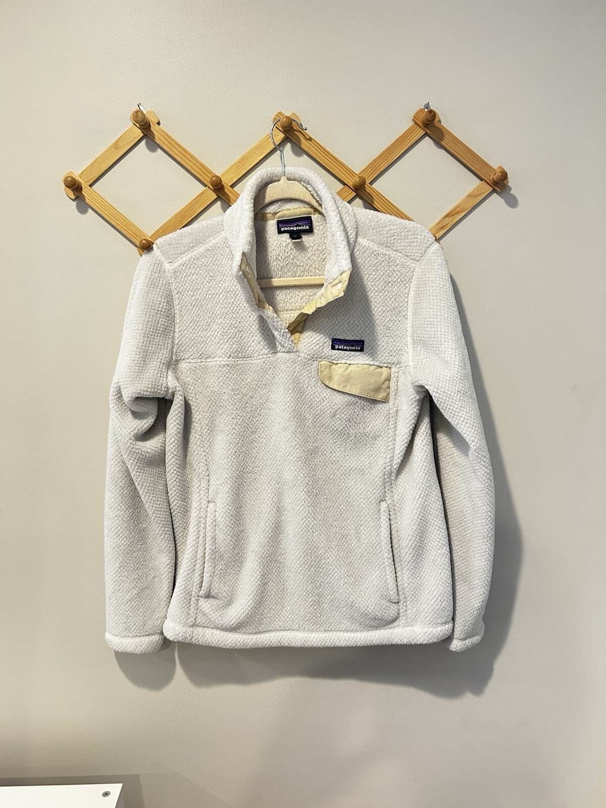 Patagonia Womens White Re-Tool Snap T Fleece Jacket White Size Medium